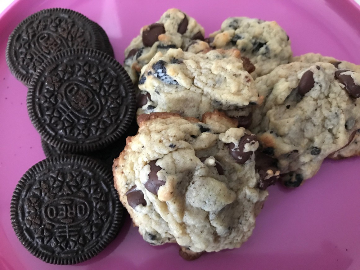 Oreo Cream Cheese Cookies